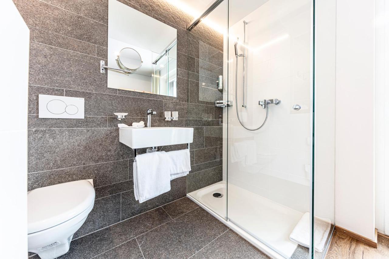 Hotel Filli Scuol Bagian luar foto