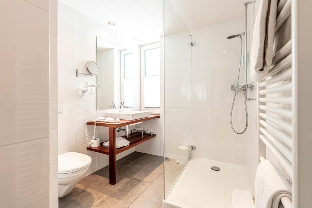 Hotel Filli Scuol Bagian luar foto
